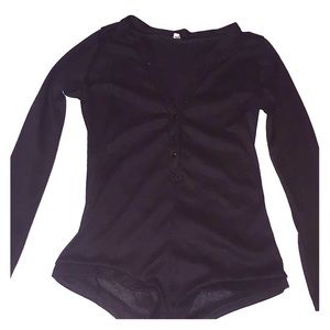 Jumpsuit shorts style  / button up